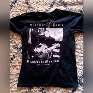 Satanic panic grave face museum small shirt  Anton lavey